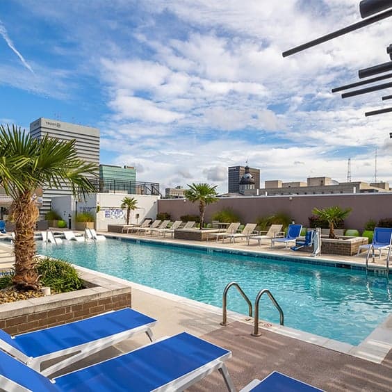 Exterior-Pool