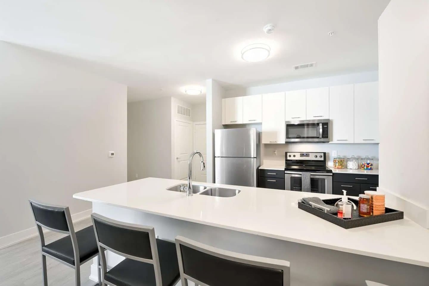 KITCHEN-1